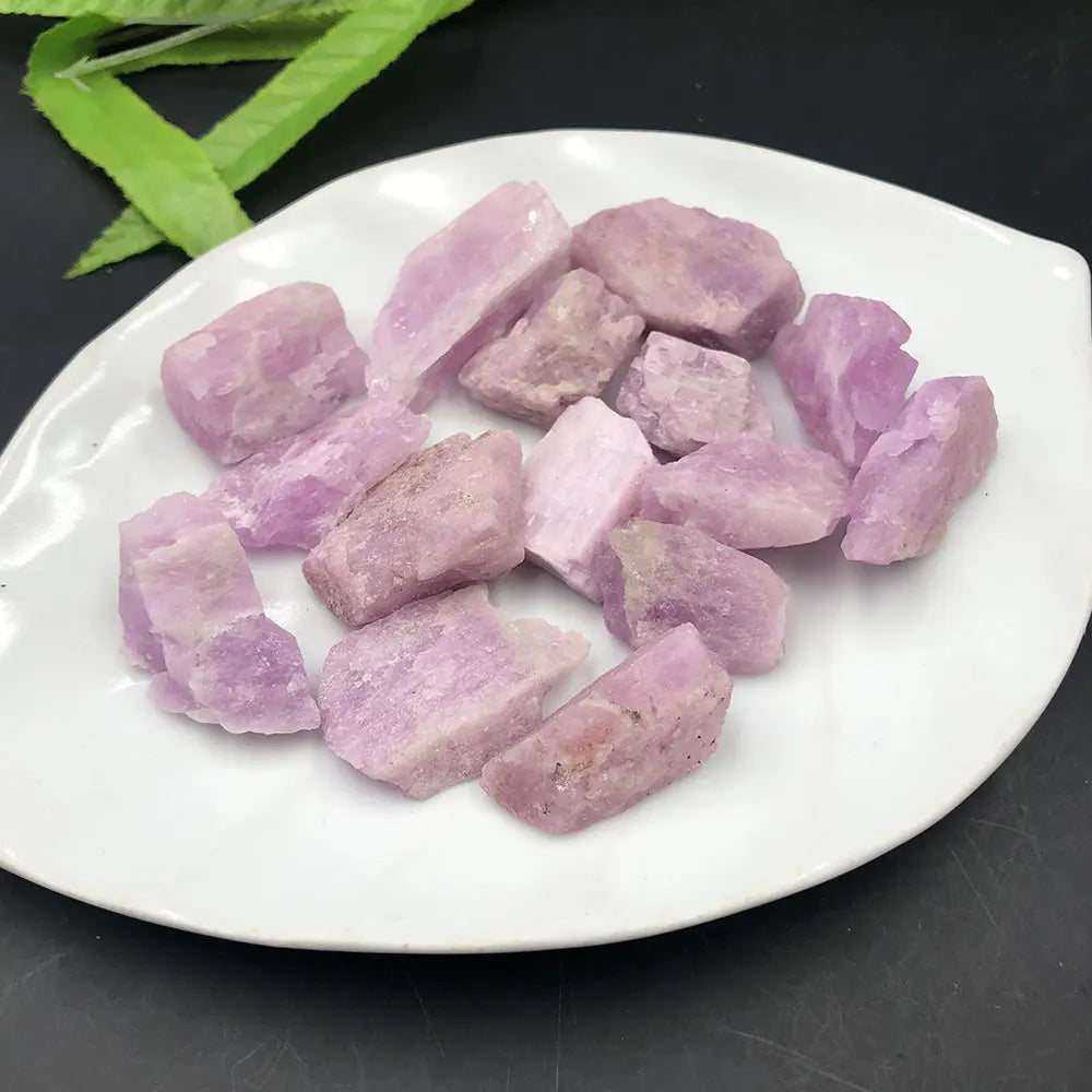 1pc Random Purple Spodumene Kunzite Raw Natural Stone Rough Quartz Crystal Specimen Mineral Healing Home Decoration Gemstone