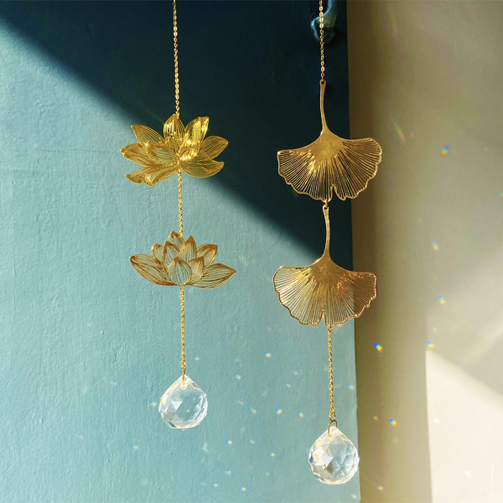 Crystal Prism Sun Catcher Hanging Decoration Lotus & Ginkgo Leaf Pendant Rainbow Chaser Home Garden Boho Window Art Dream Gift